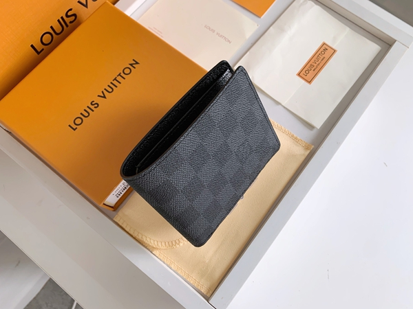 LVコピーウォレット正面デザイン